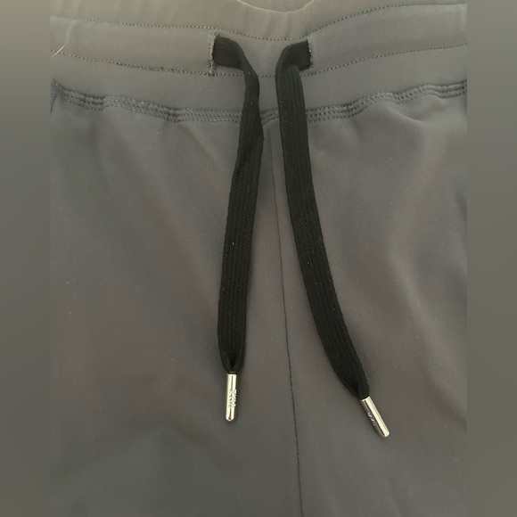 ZYIA Unwind Jogger - Picture 5 of 8